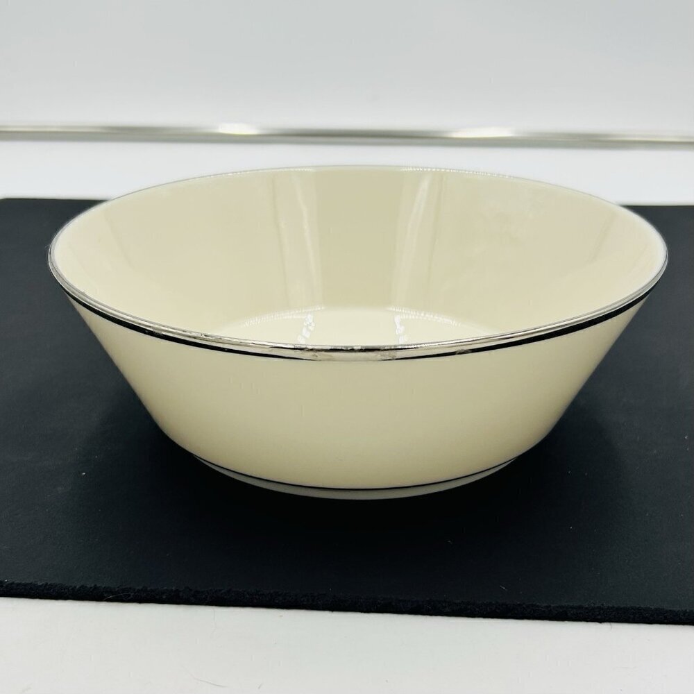 Lenox Rapture 7 7/8" Round Vegetable Serving Bowl Retired Platinum Rim USA